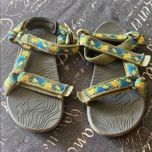 Boys Teva Sandals Youth size 3 Green Yellow Blue